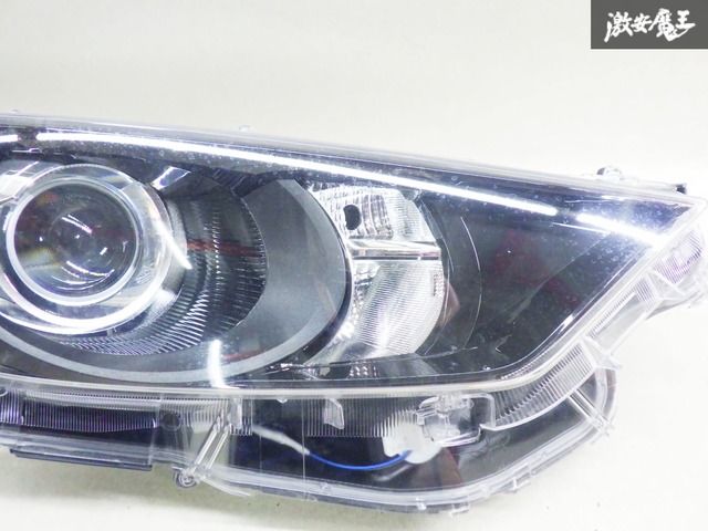 レンズ綺麗！】トヨタ純正 MXPA10 MXPA15 KSP210 ヤリス LED