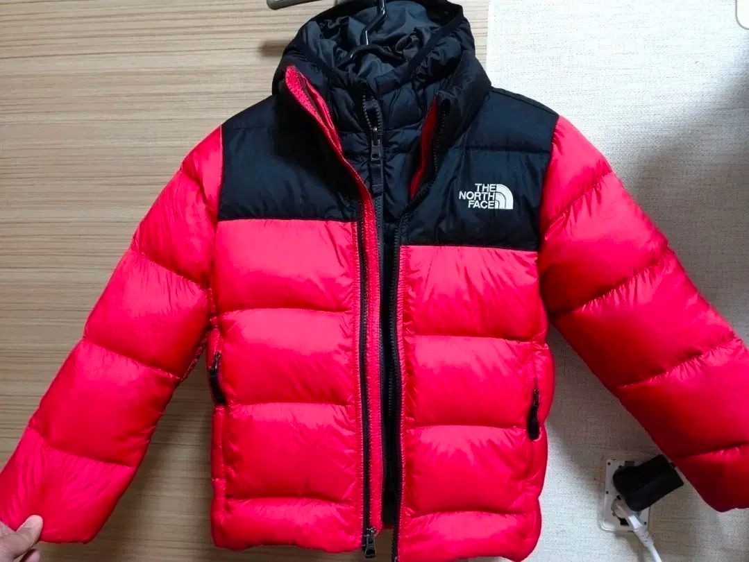 THE NORTH FACE ザノースフェイス キッズ アウター 120サイズ WWW_NOITHATQUANGTHANH_NET