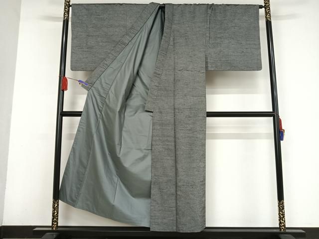 平和屋着物●男性　紬　薄墨色　正絹　逸品　AAAV9175np 平和屋着物○男性 紬 薄墨色 正絹 逸品 AAAV9175np 平和屋本店□極上