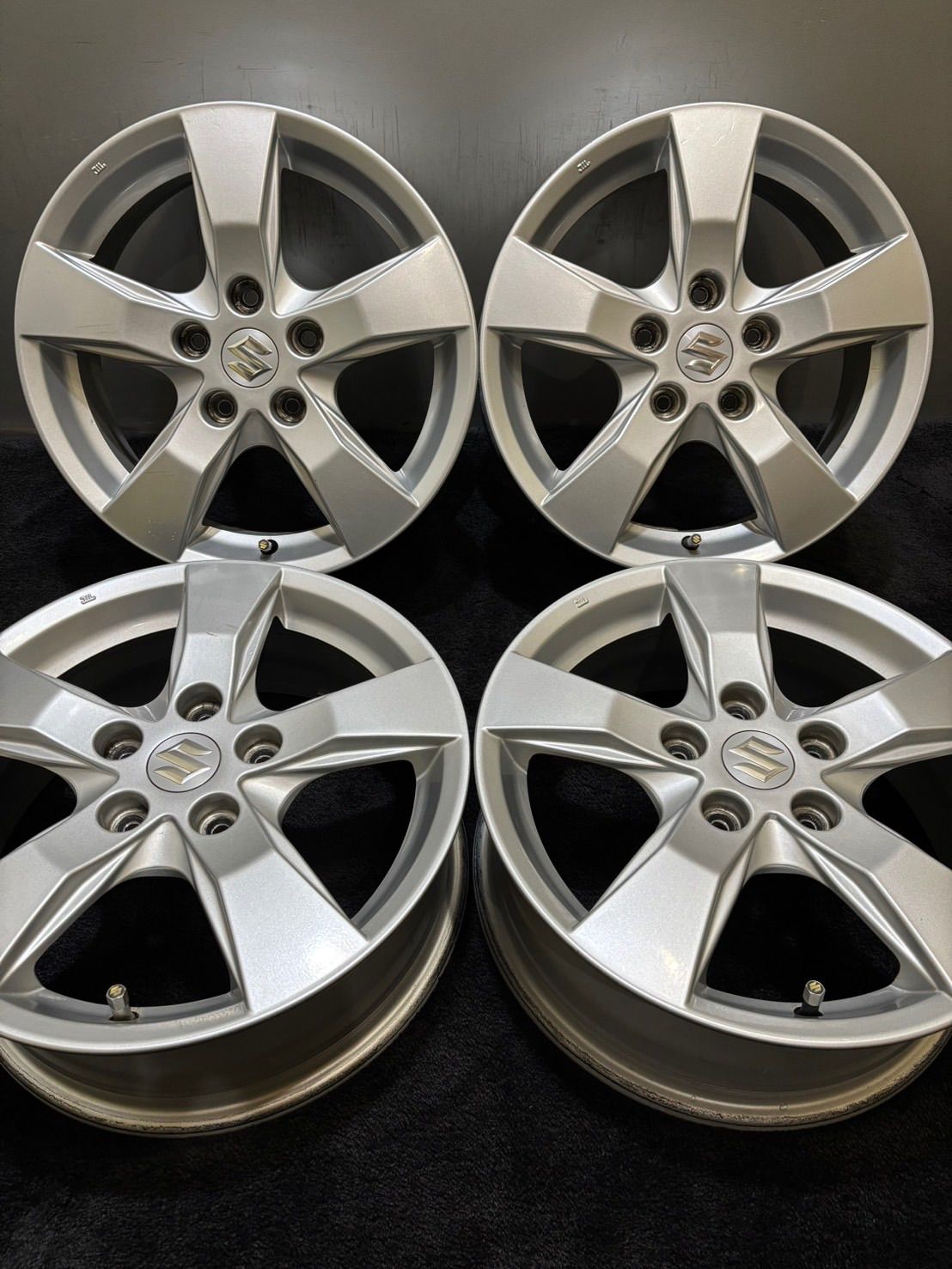 美品　スズキ SUZUKI 純正 SX4 ホイール アルミ シルバー 16インチ 5H PCD 114.3 6J +50 タイヤ付き 激安 4本セット】スズキ SX4 純正 5スポーク アルミホイール 中古品 16