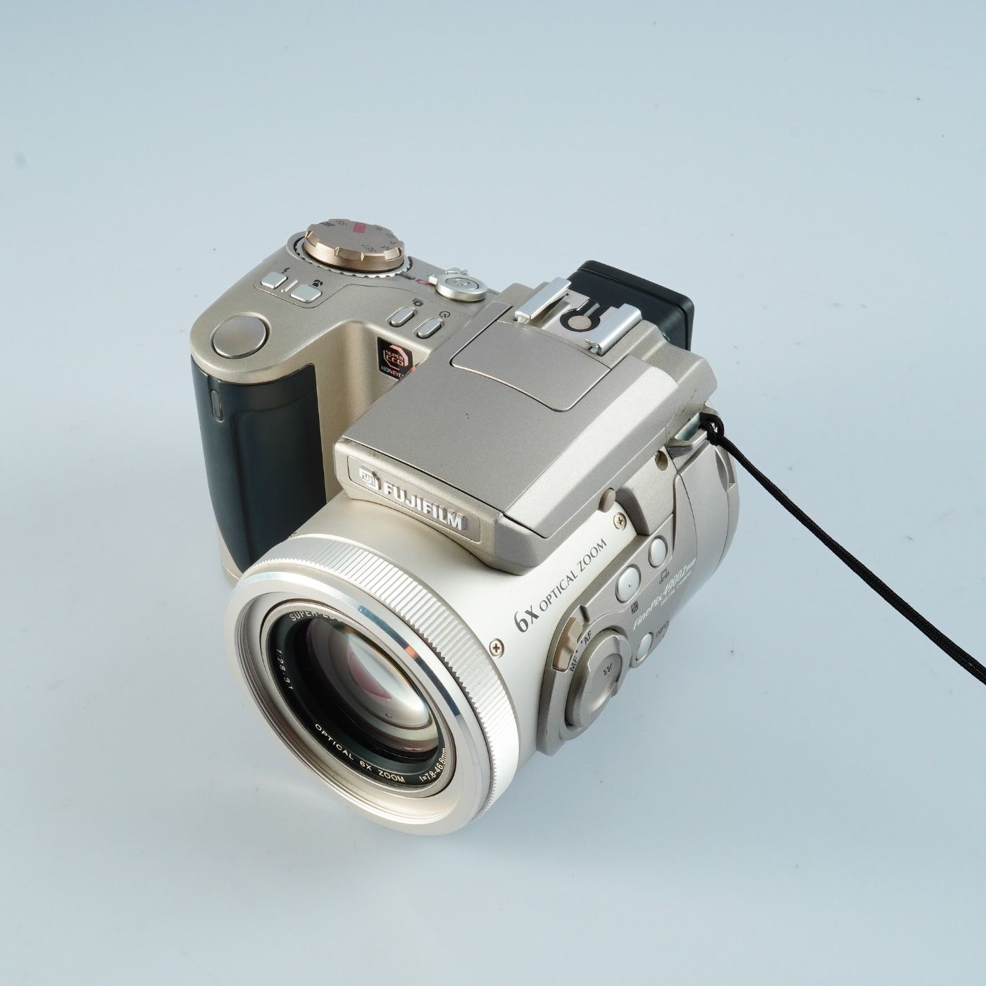 FUJIFILM 富士フィルム FinePix 4900Z + SmartMedia 128MB コンパクト 