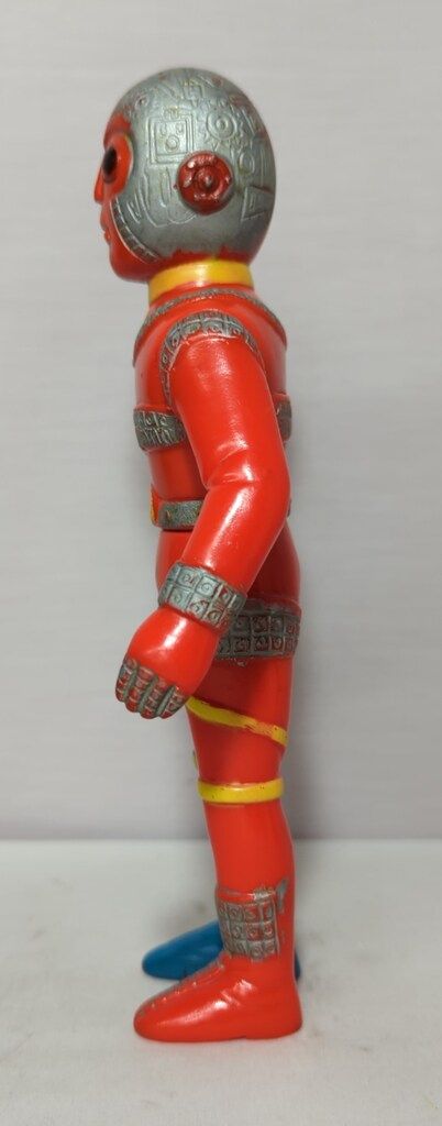 キカイダー ミドルサイズ タカトク ② AT265-3.jpg