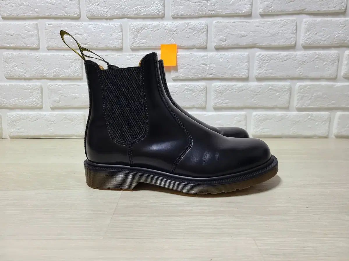 【雷市場（ポンジャン）商品韓国直送】 DR. MARTENS(ドクターマーチン) モノブーツ 250mm ／ UK6