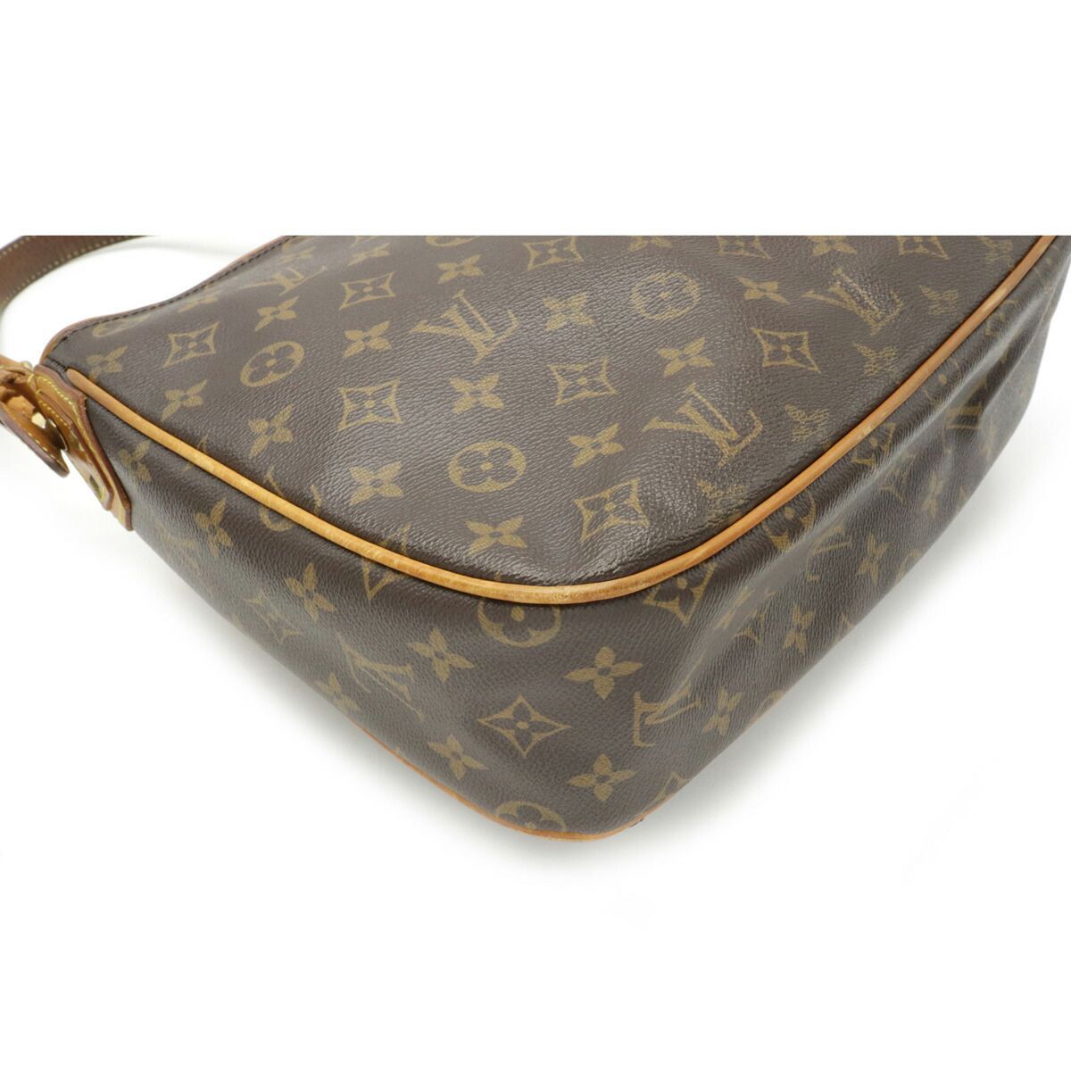 LOUIS VUITTON ルイ ヴィトン モノグラム ハドソンGM ショルダーバッグ