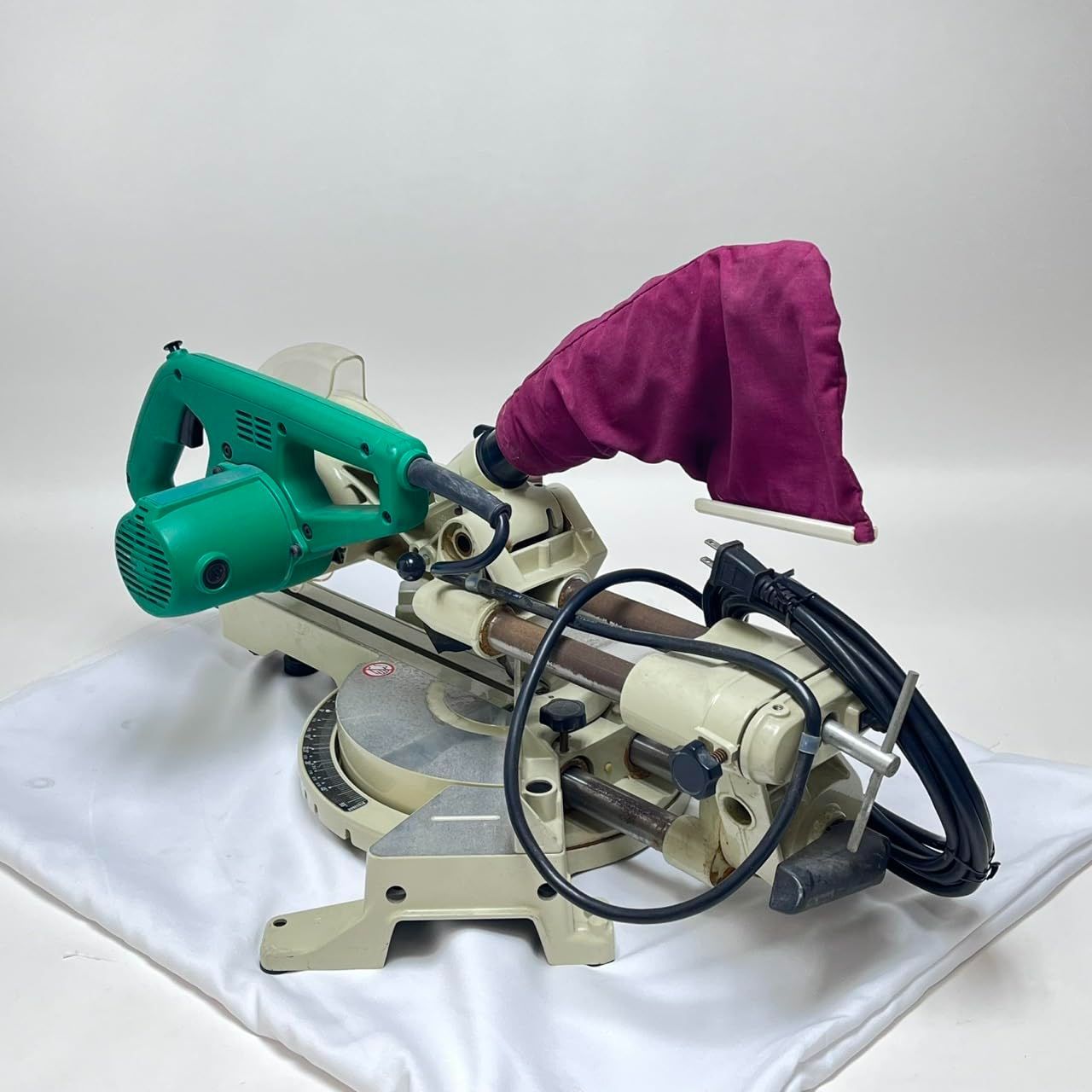 マキタ Makita M244 スライドマルノコ のこ刃径190mm 3474