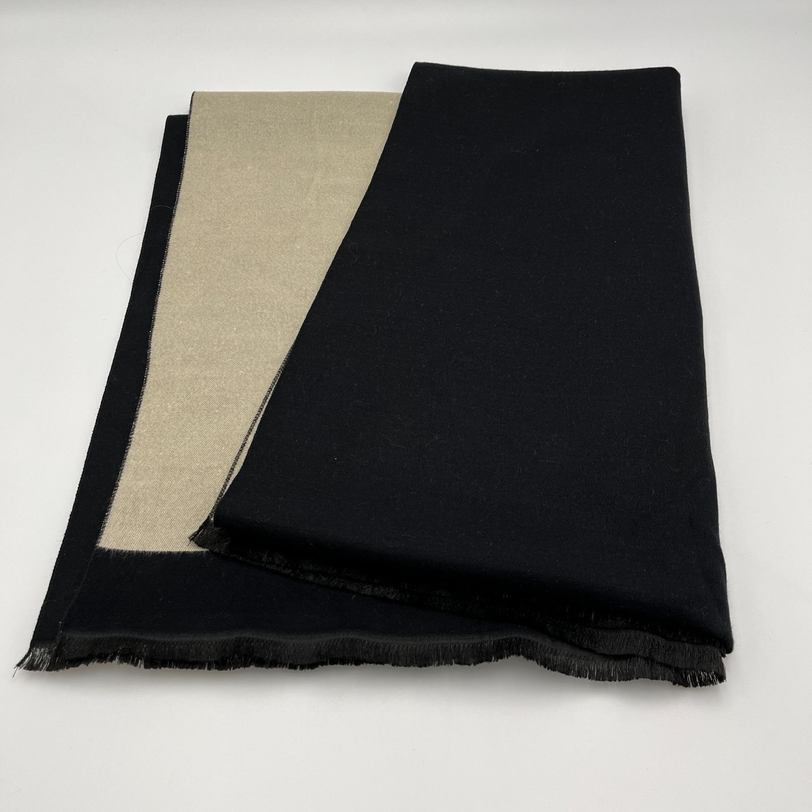 ☆正規品☆新品未使用☆エルメス☆HERMES☆ロング☆ストール☆ユニセックス ☆正規品☆新品未使用☆エルメス☆HERMES☆ロング☆ストール