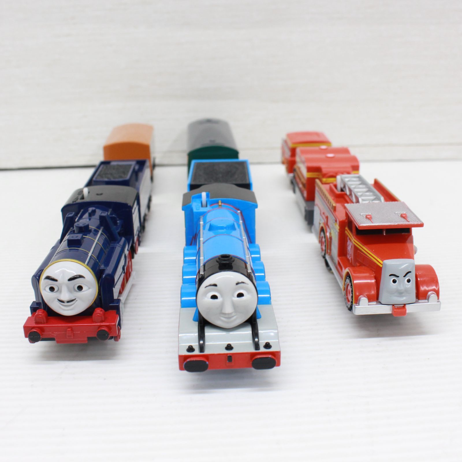 トーマスまとめ売り 機関車トーマス プラレール まとめ売り いろいろ - メルカリ