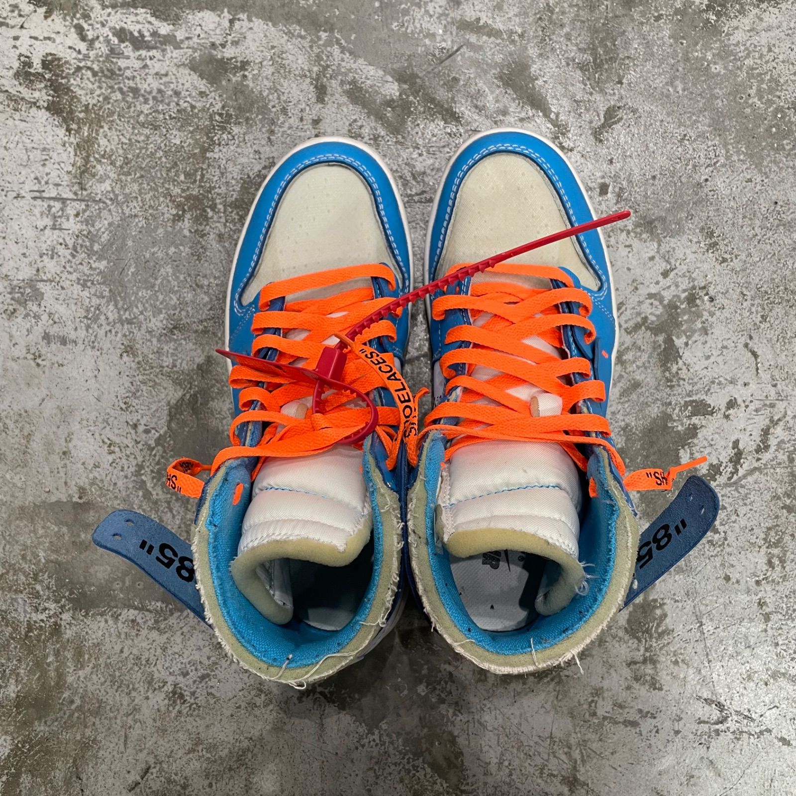 Off-White NIKE Air Jordan 1 High UNC コラボ ジョーダン1