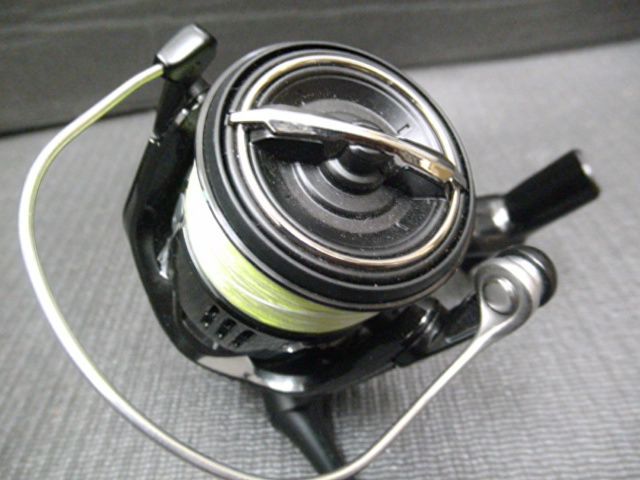 美品 SHIMANO シマノ スピニングリール 割引 EXSENCE BB 3000MHG