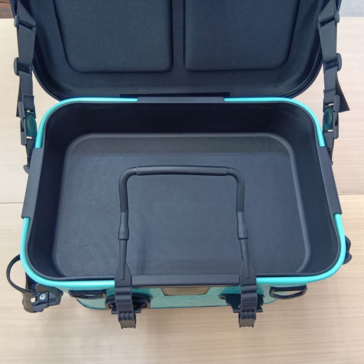 ロデオクラフト RCカーボンタックル