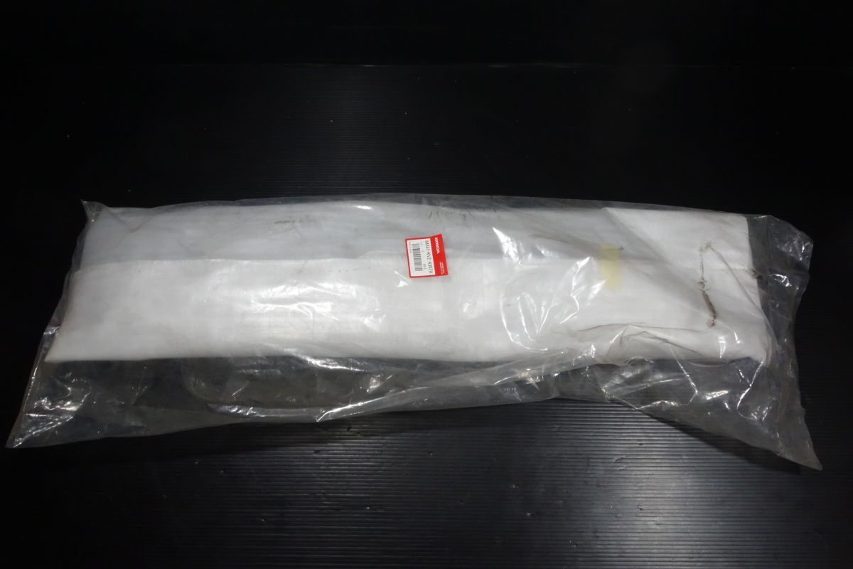 アンダー カウル モール スカート サイド カバー 右 64331-KVZ-630ZA ホンダ 純正 フォルツァ MF10 R20251006