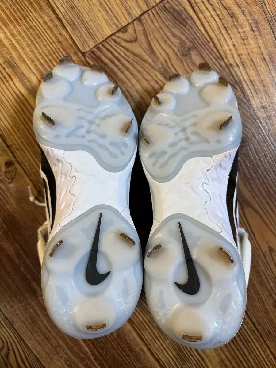 ナイキ 野球スパイク 金具 NIKE 野球 スパイク 金具 ブラック シルバー