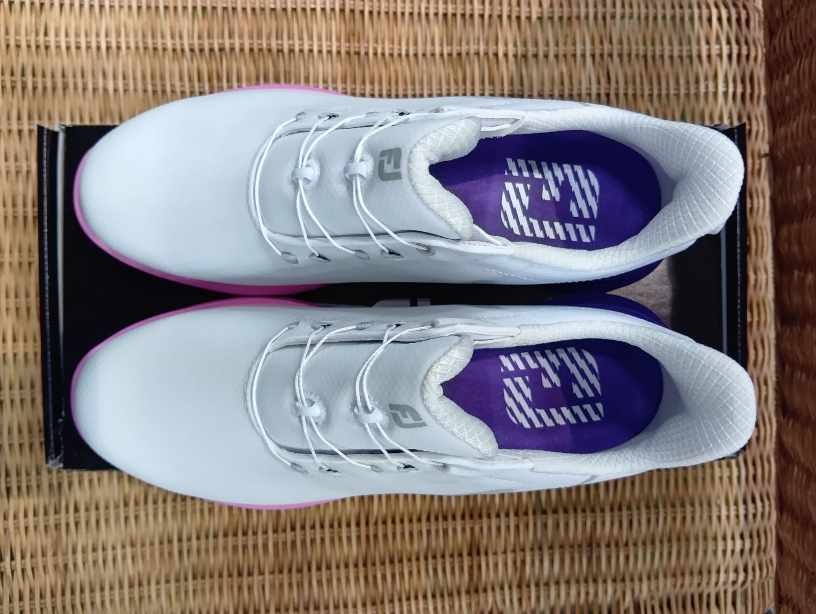 LdSh フットジョイ フューエル スポーツ ボア レディース スパイクレス ゴルフシューズ 90573 ホワイト ピンク モデル