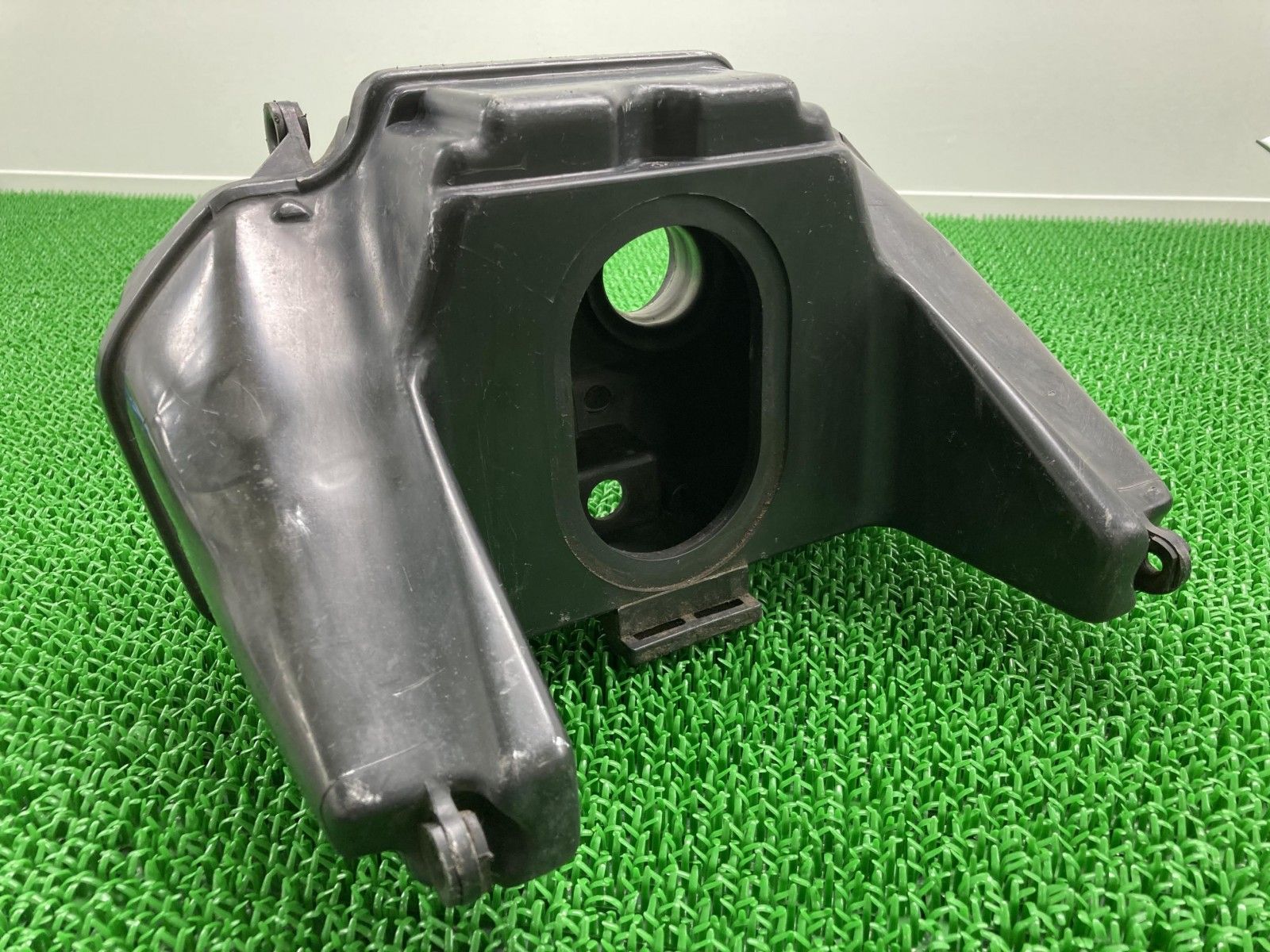 ゼファー400 エアクリーナーボックス A077 カワサキ 純正 バイク 部品