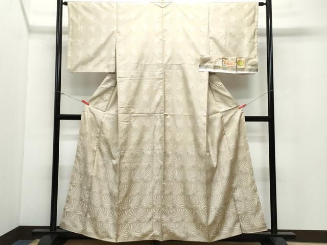 平和屋着物●二代目 川村久太郎　訪問着　舞蝶草花文　金彩　正絹　逸品　CAAU9672vf 平和屋着物○二代目 川村久太郎 訪問着 舞蝶草花文 金彩 正絹