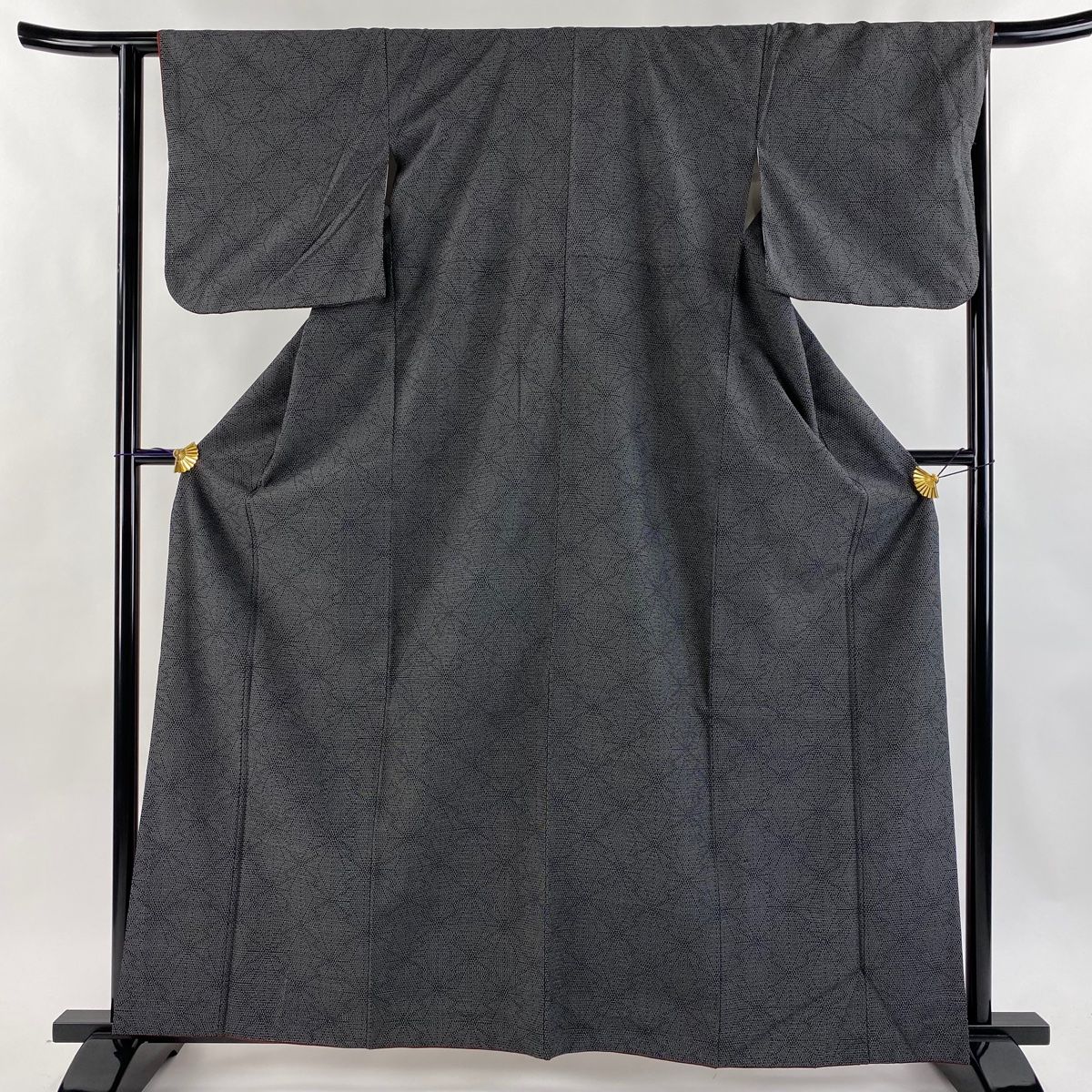 紬 身丈163cm 裄丈63cm S 袷 麻の葉 黒灰 正絹 秀品