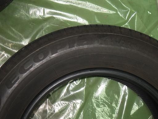 195/65R15 ＢＳ　ＥＣＯＰＩＡ　ＮＨ100　中古タイヤのみ　４本 中古ブリヂストン エコピア NH100 195*65R15 バリ溝 エコタイヤ