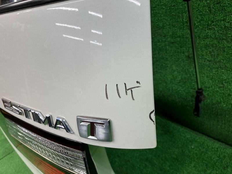 エスティマ TA-ACR40W バックドア シルバー 1C0 [ZNo:30010061] F2556-A) エスティマ (ACR40W) 希少 トヨタ 純正 エスティマ 30系 40系