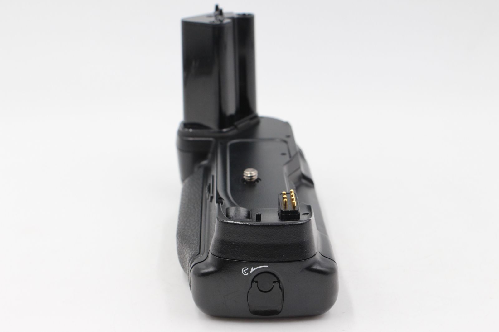 Nikon MB-15 バッテリーグリップ 美品☆ニコン Nikon MB-15 F100 用 マルチパワー バッテリー