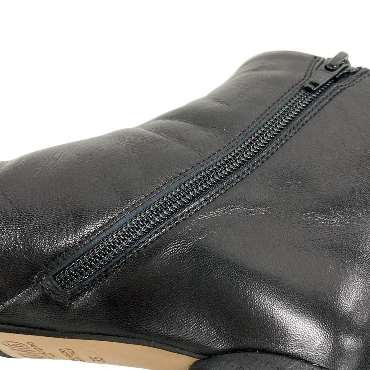 MM6 エムエムシックス