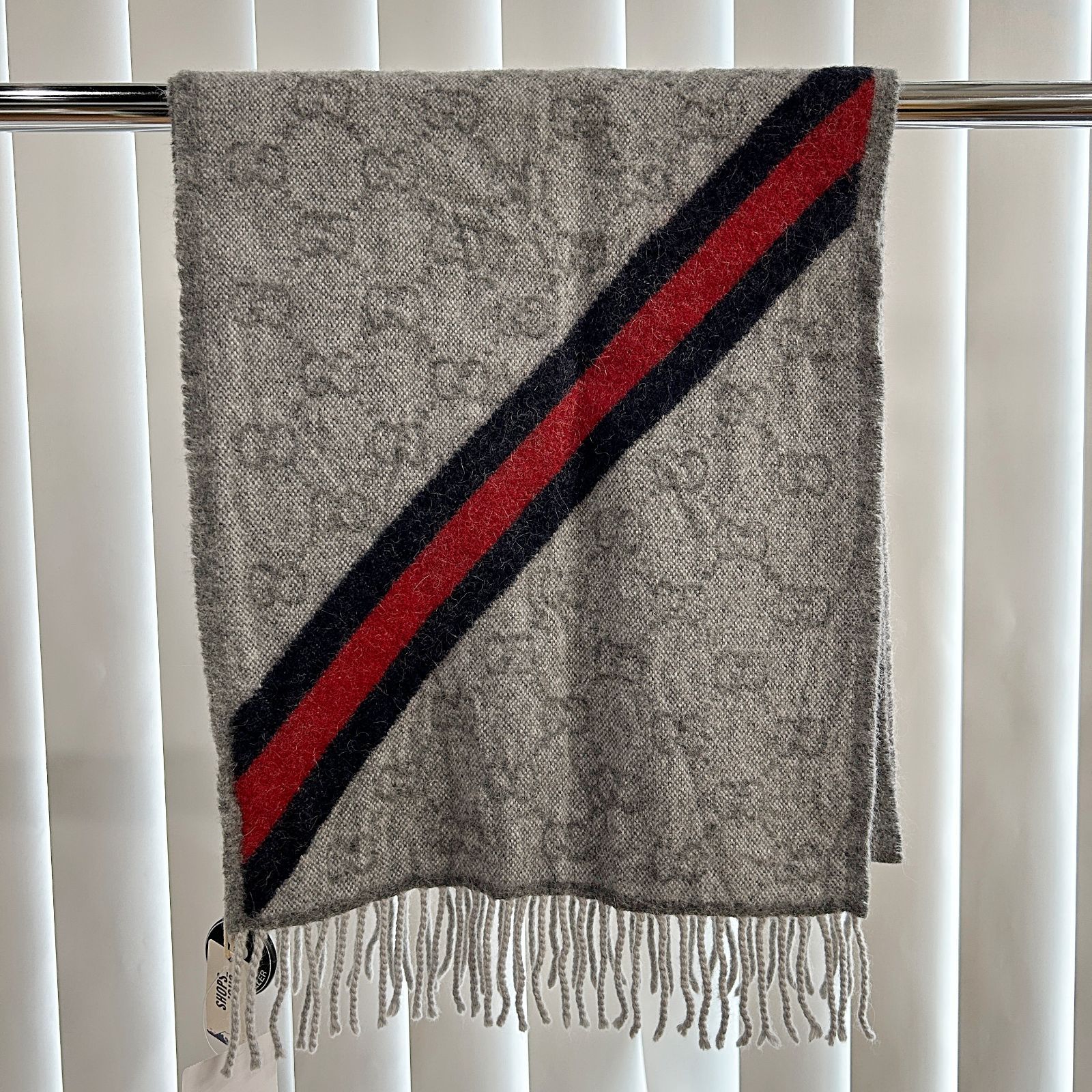 まさあき　GUCCI ウールマフラー グレー GUCCI グッチ マフラー ストール メンズ レディース GGパターン