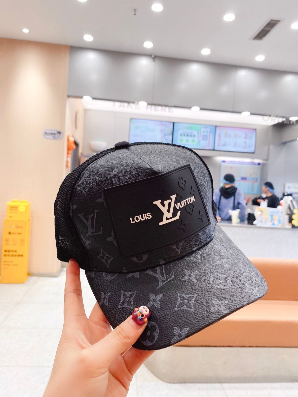 未使用ルイ・ヴィトンのハット 【公式通販】