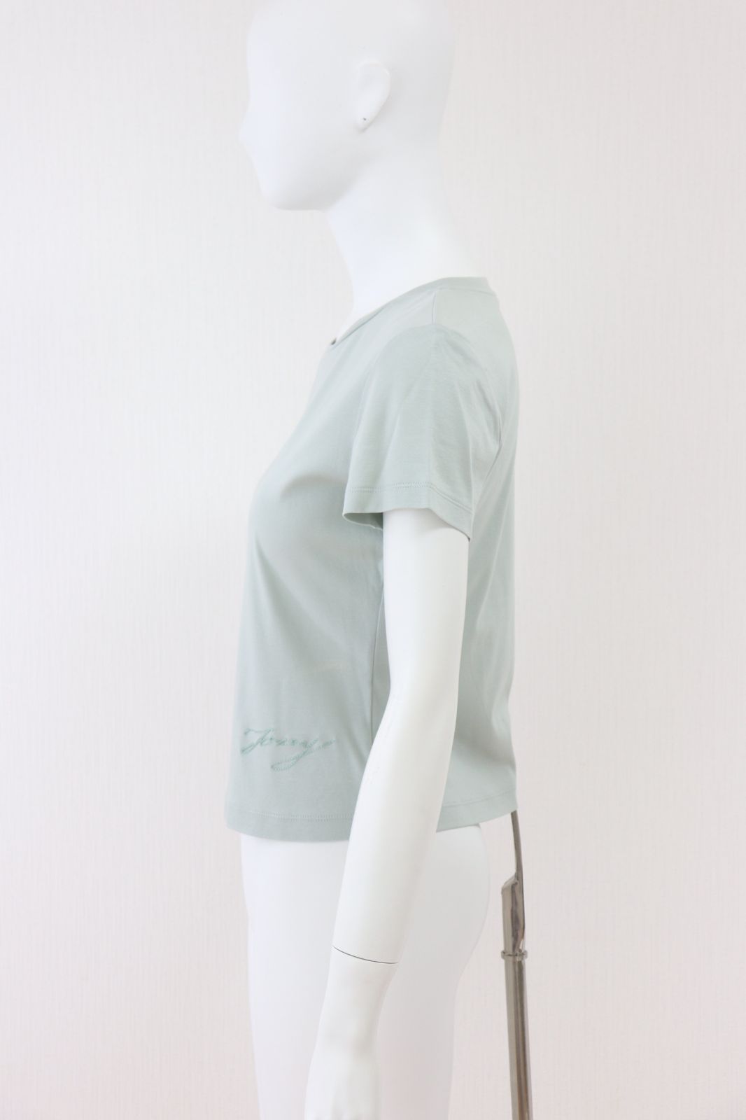FOXEY　ロゴ刺繍入りコットンTシャツ　40805　グリーン/緑　2020年商品　売れ筋商品|||フォクシー FOXEY ロゴ刺繍入りコットンTシャツ 40805 グリーン/緑 2020年