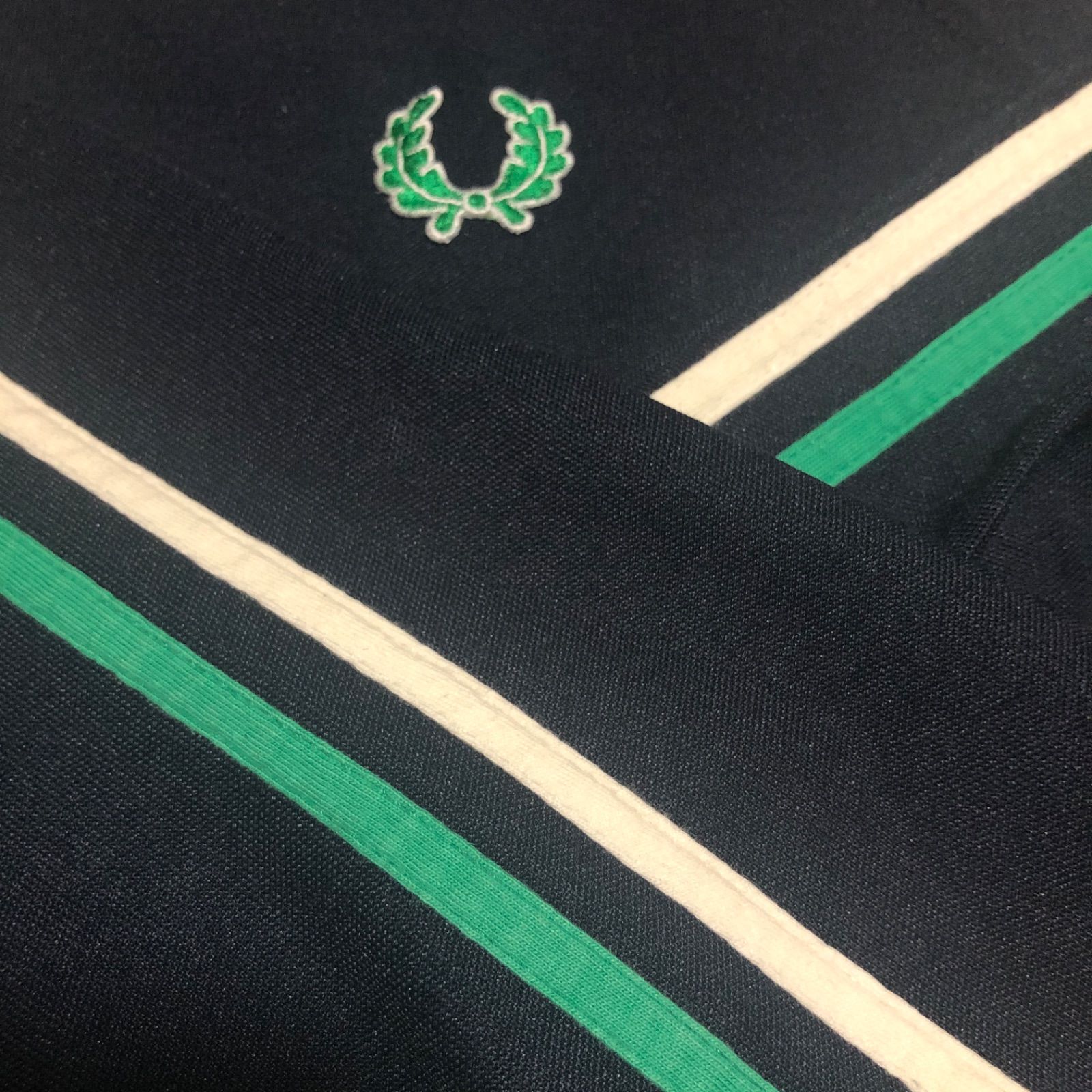 90s⭐️Fred Perry トラックジャケット/ジャージ 緑刺繍月桂樹