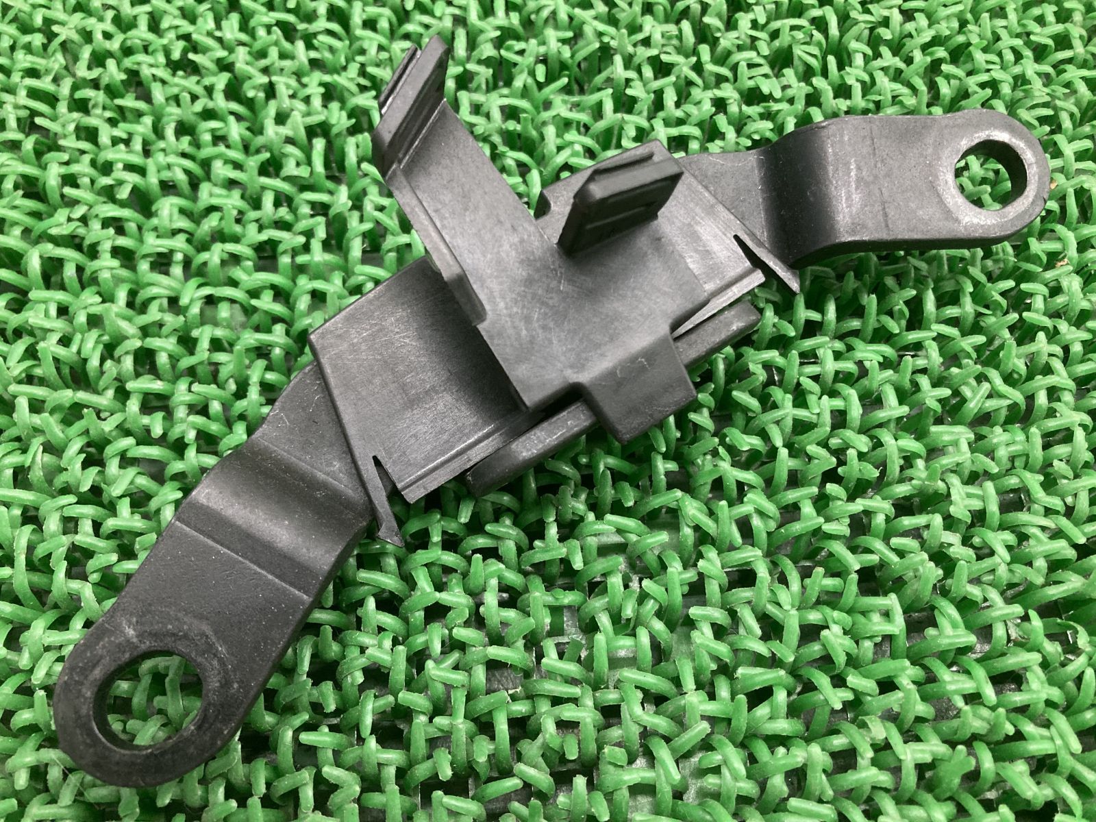 FLHTK1690 エアクリーナーステー ハーレー 純正 中古 ツーリング