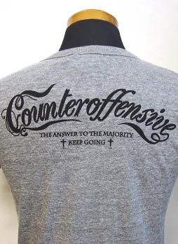 ポケット付Tシャツ