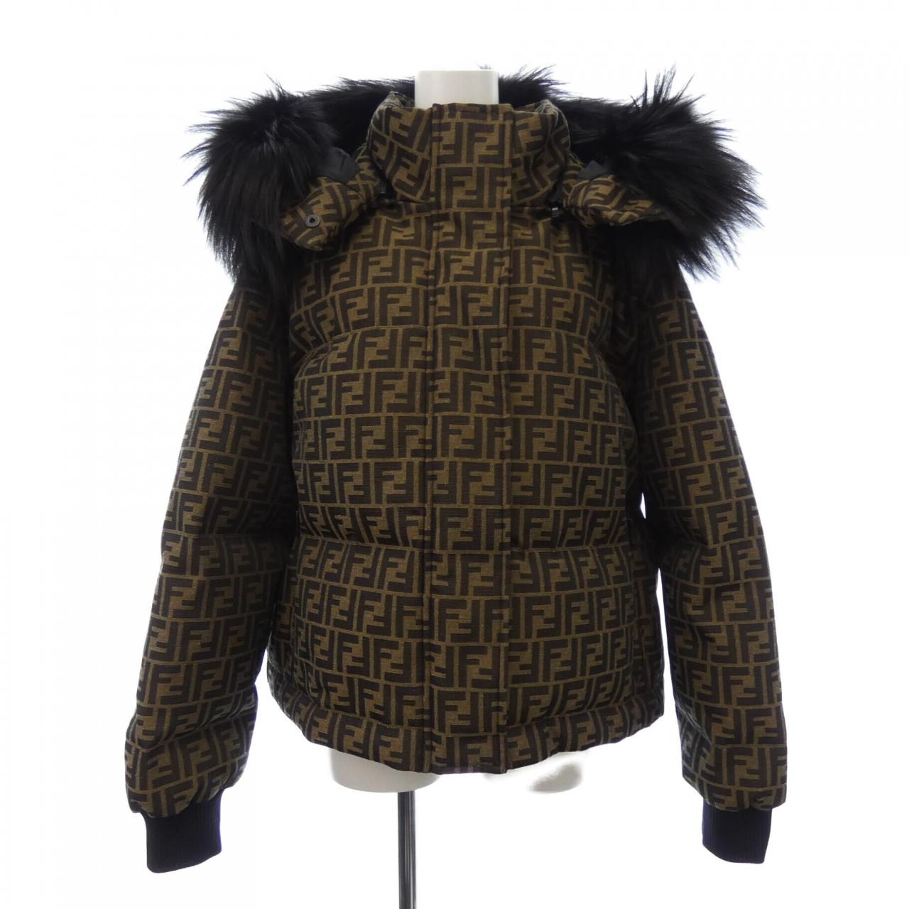 フェンディ FENDI ダウンジャケット