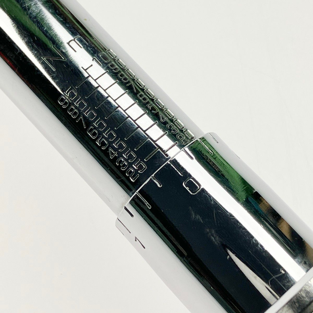 キズ有