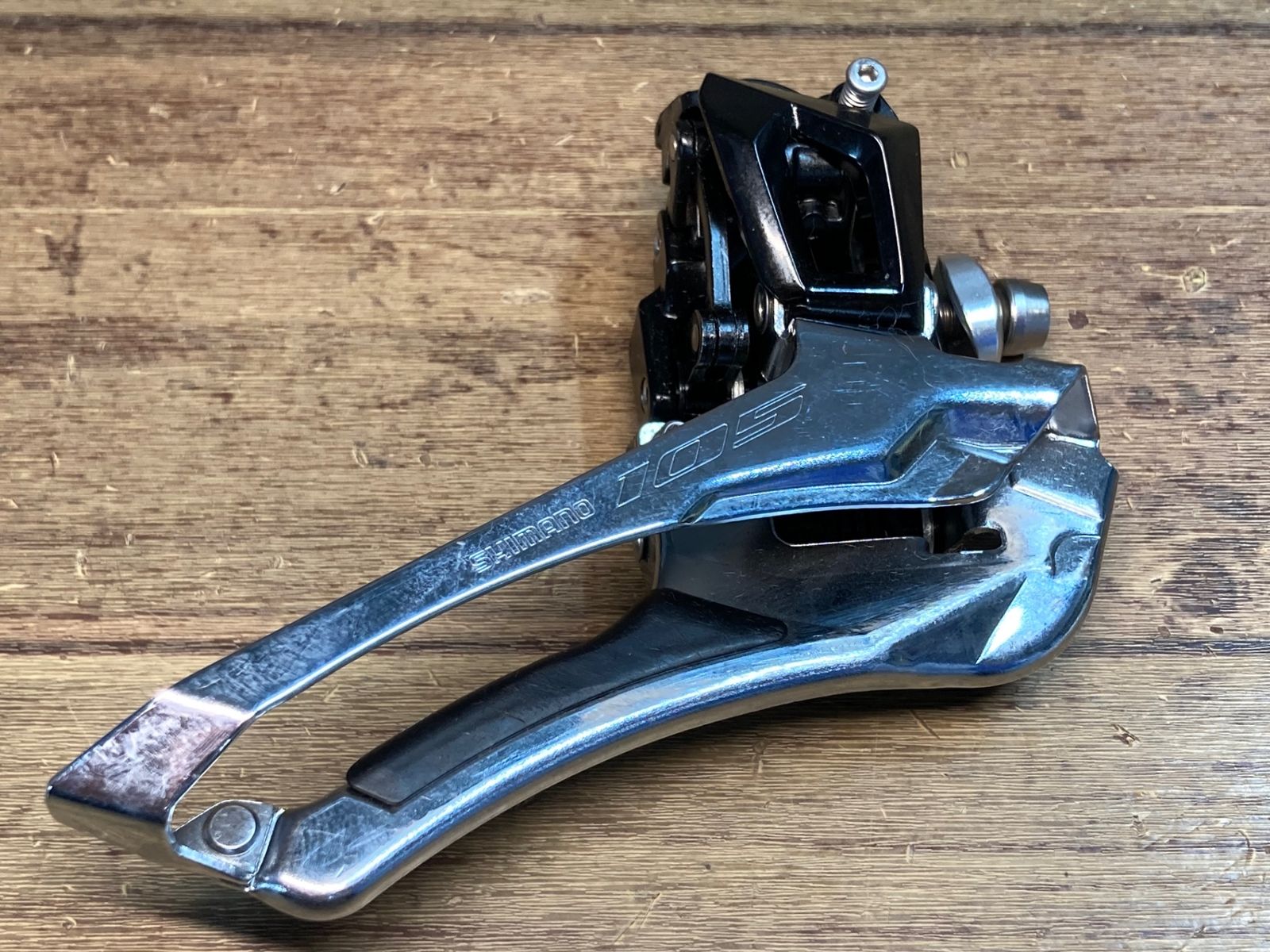 IP549 シマノ SHIMANO 105 FD-R7000 フロントディレイラー 直付け