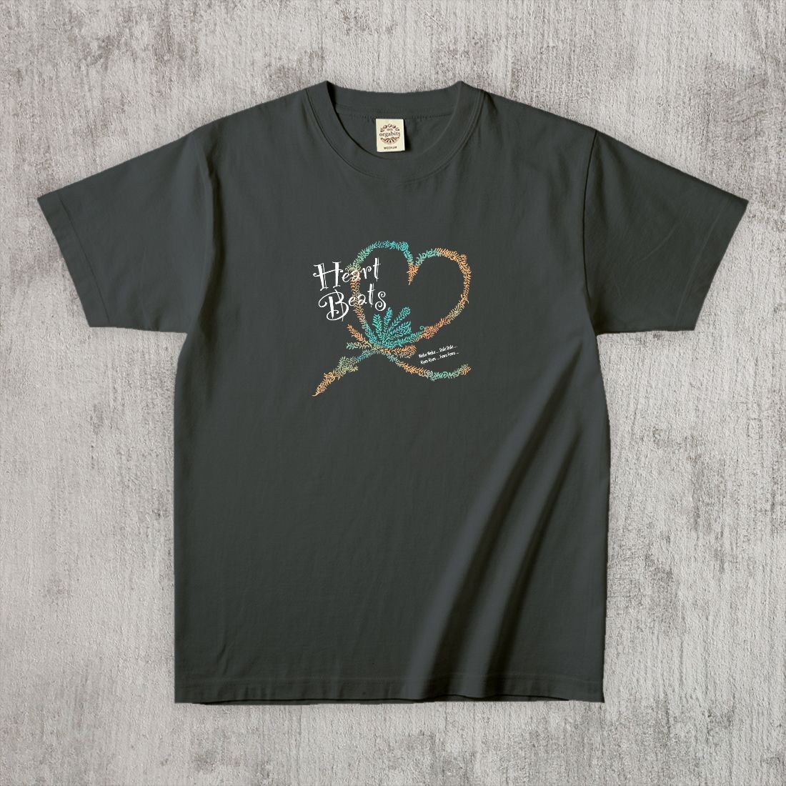 グラフィックTシャツ　Heart Beats Color