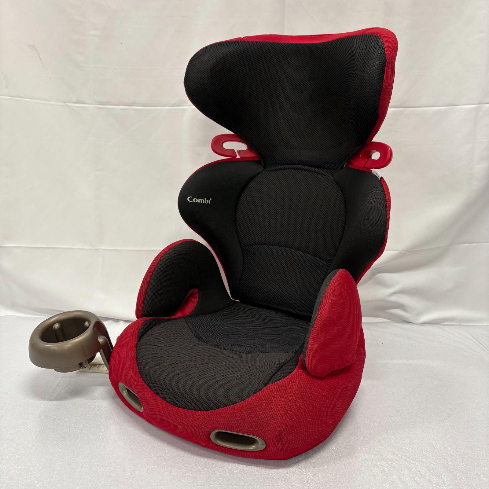 ✨美品✨ Combi ムーヴフィットジュニアA ジュニアシート プロテクト付き combi ムーブフィットジュニア エアスタイル ジュニアシート