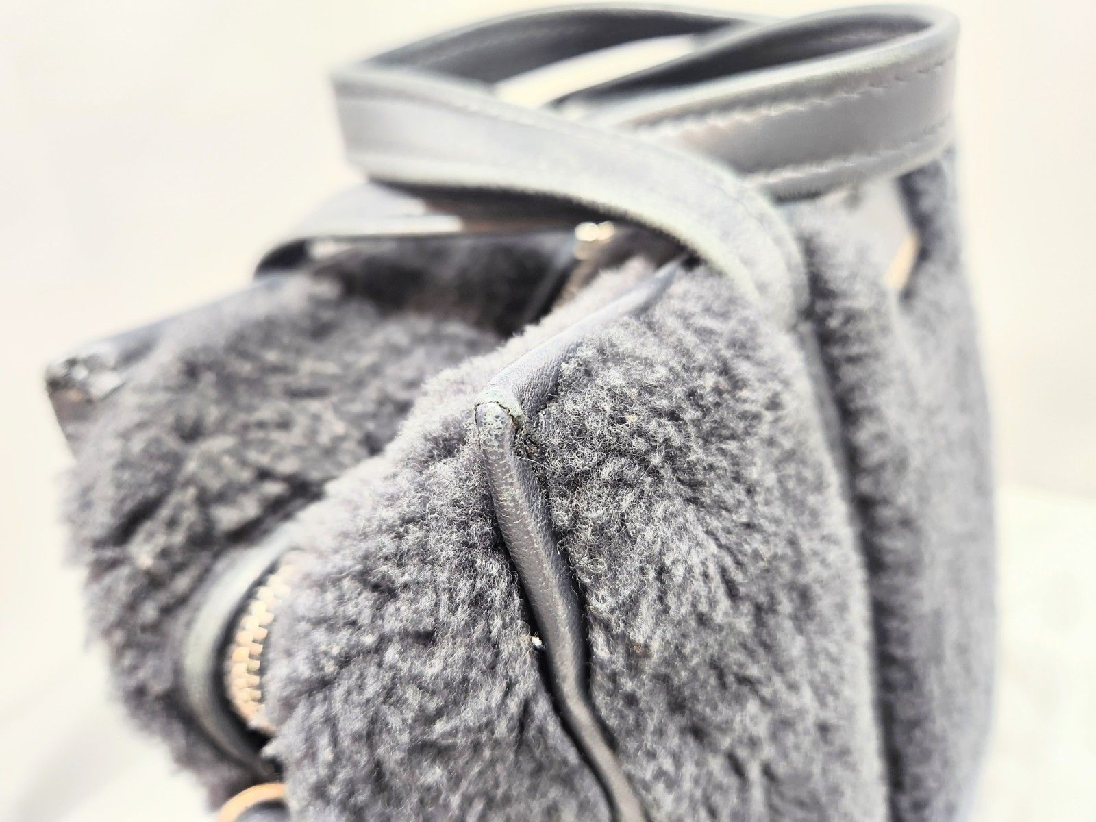 BALENCIAGA バレンシアガ ファー トートバッグ ショルダー紐無し スレあり Ｍ-1589 DECORATOM_COM_BR