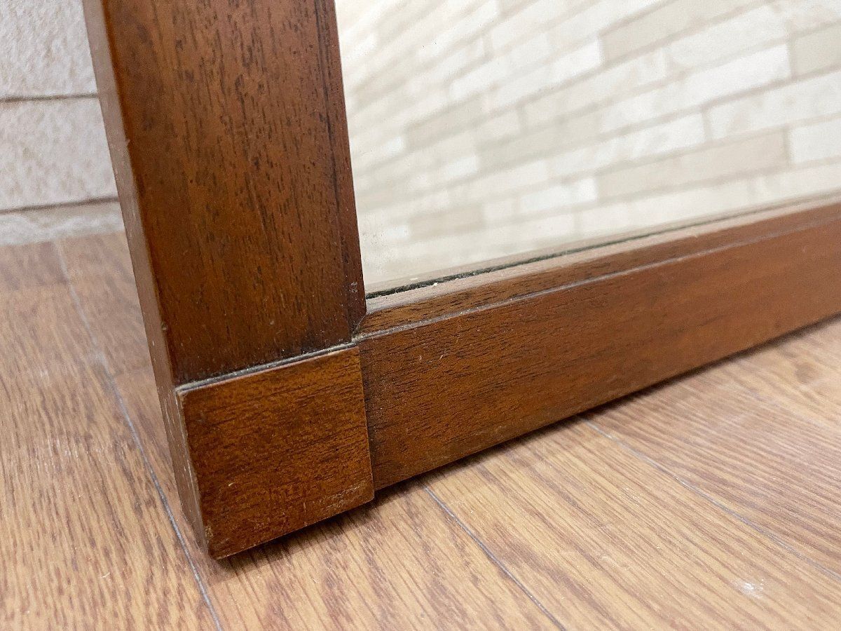 ドレクセルヘリテイジ 「トライユン」 マホガニー材ウォールミラー