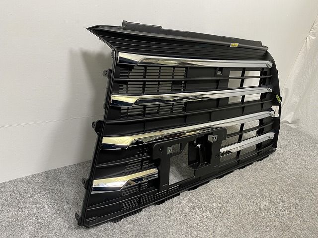 【送料込】タントカスタムLA650S/660S後期型ラジエーターグリル タント カスタム LA650S/LA660S 純正 後期 フロント グリル