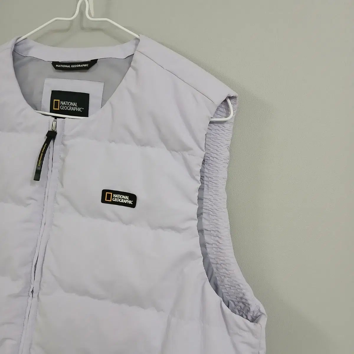 ダックダウン ベスト