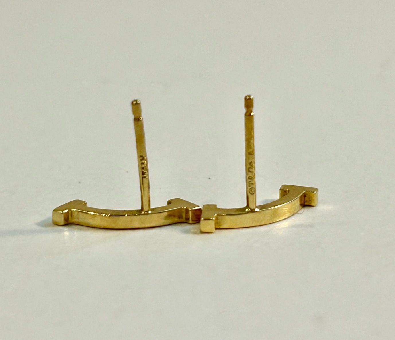 Tiffany ティファニー ピアス Tスマイル K18YG イエローゴールド