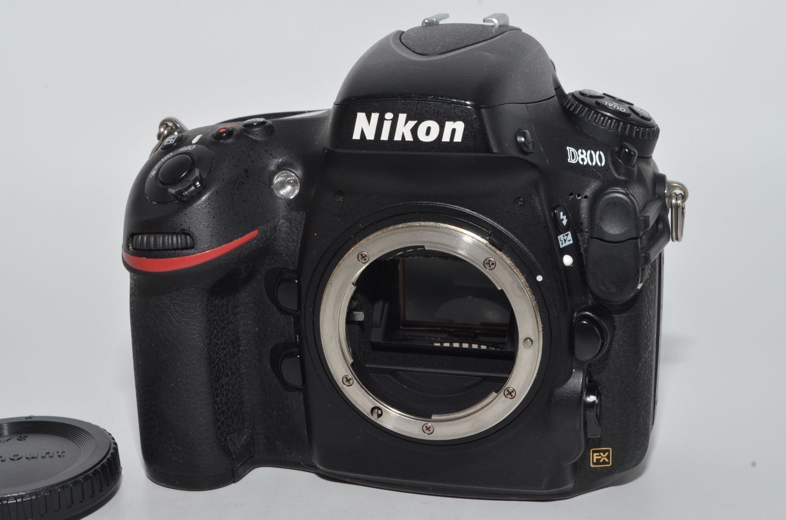 250654☆良品☆ Nikon デジタル一眼レフカメラ D800 ボディー ニコン