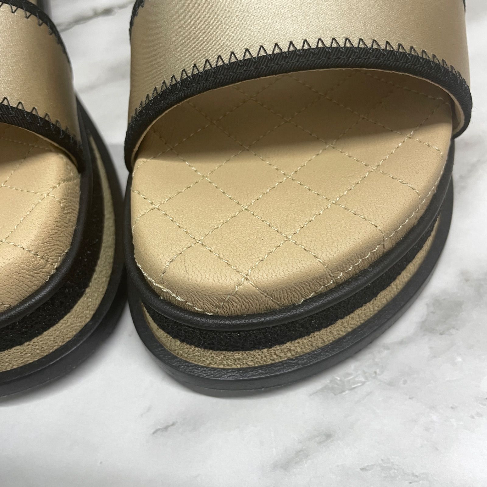 ◇ CHANEL ココマーク スポーツ サンダル サテンレザー [ G32676 
