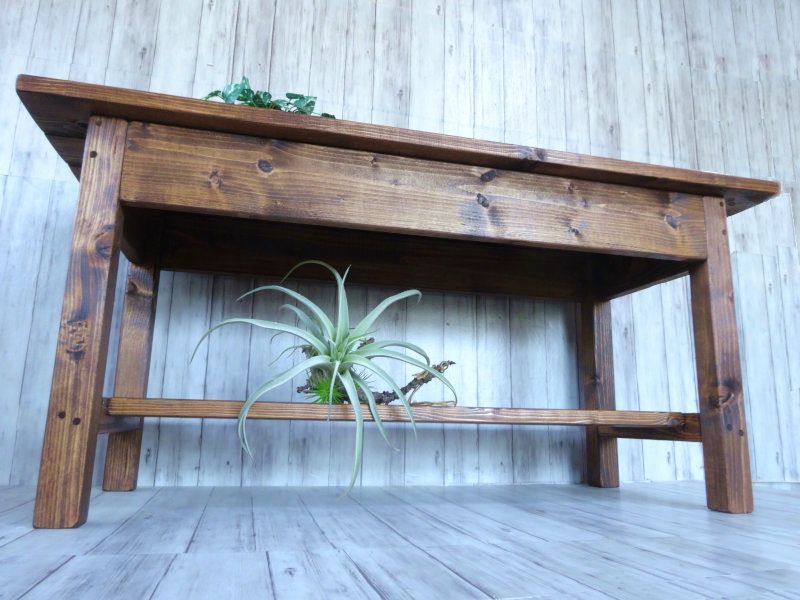 ウッドテーブル