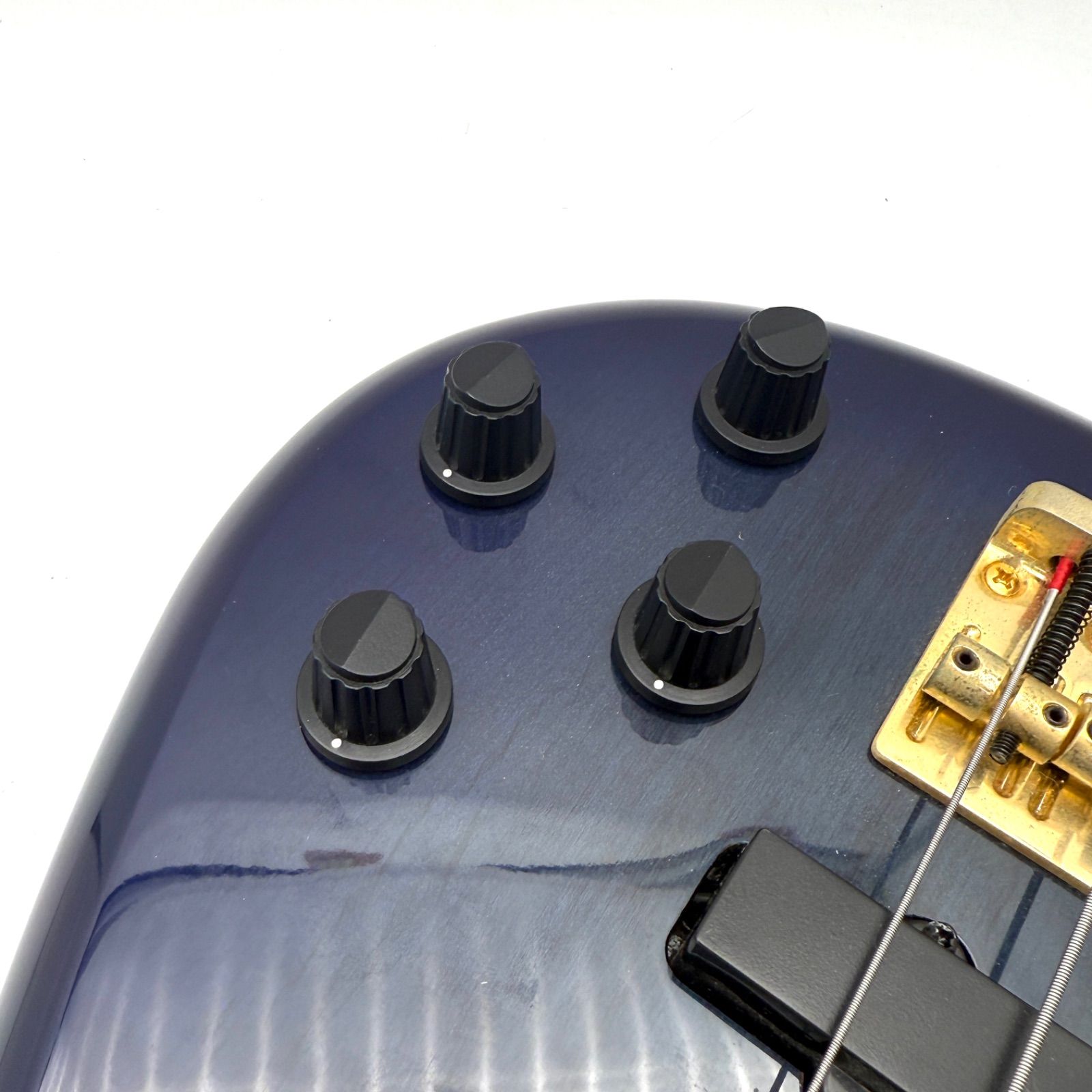 早い者勝ち！ YAMAHA MB-50 Motion B ベースギター 90年代製 ブルー×ゴールド ソフトケース付き 軽量 コンパクト ヴィンテージ ヤマハ Web限定販売。