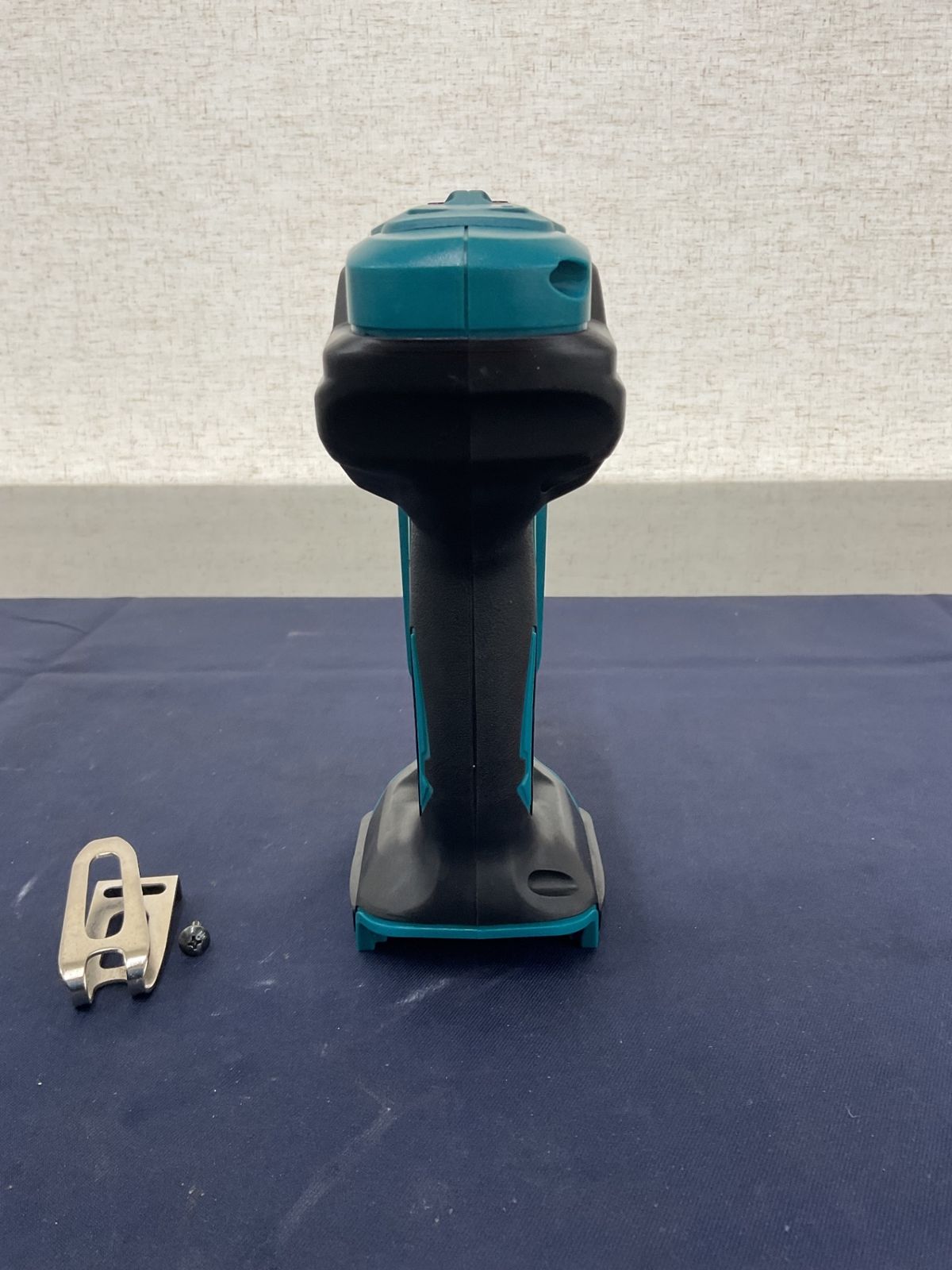 マキタ(makita) コードレスタッカー ST121DZK【八尾店】 マキタ(makita) コードレスタッカー ST121DZK【八尾店】