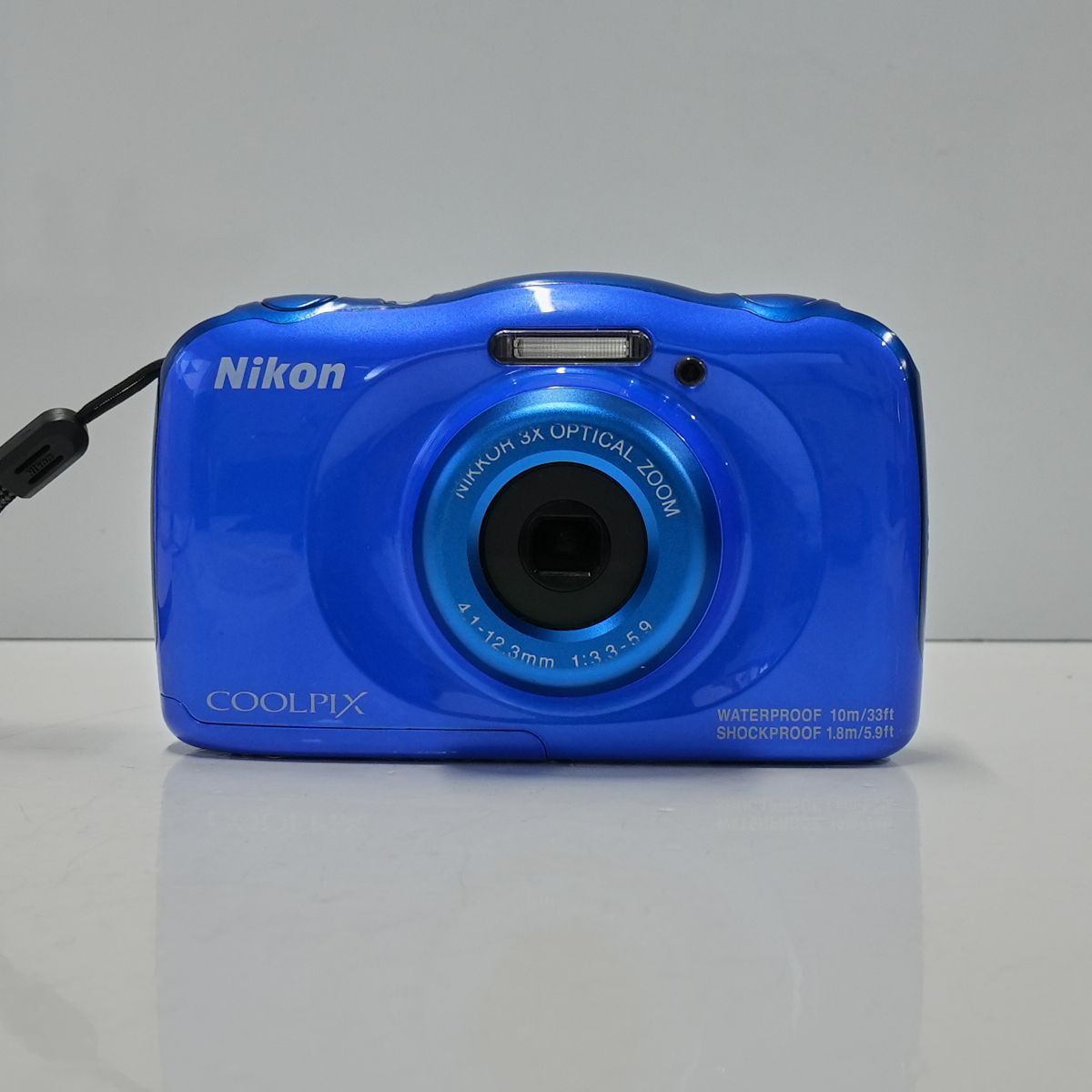 Nikon COOLPIX W150 USED超美品 デジタルカメラ 本体+バッテリー 防水