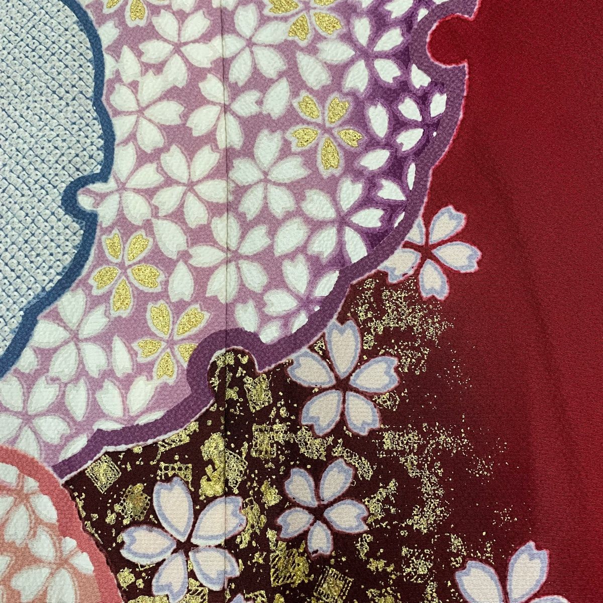 正絹　桜色の振袖 ピンク地 薄黄色桜柄 正絹振袖【211】 – SAKURA TOKYO