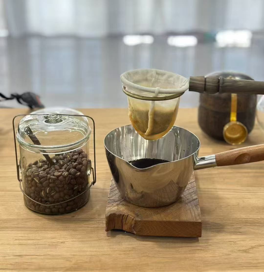 雪平鍋12.5cmIH対応 ガスコンロ対応 ステンレス 底面平ら イタリア産木材