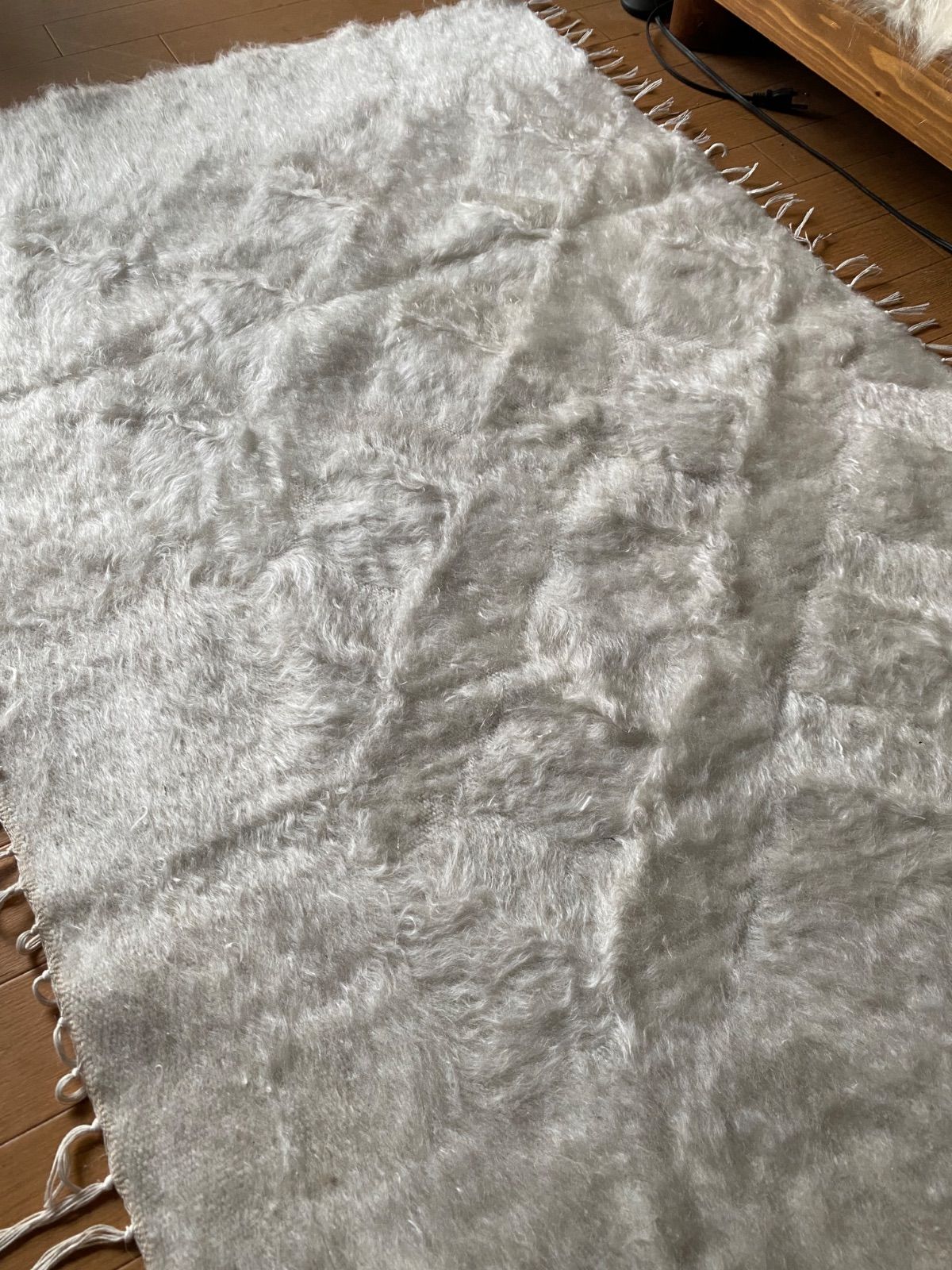 の新しい白ねシイルトバッタニイェ最後の一枚