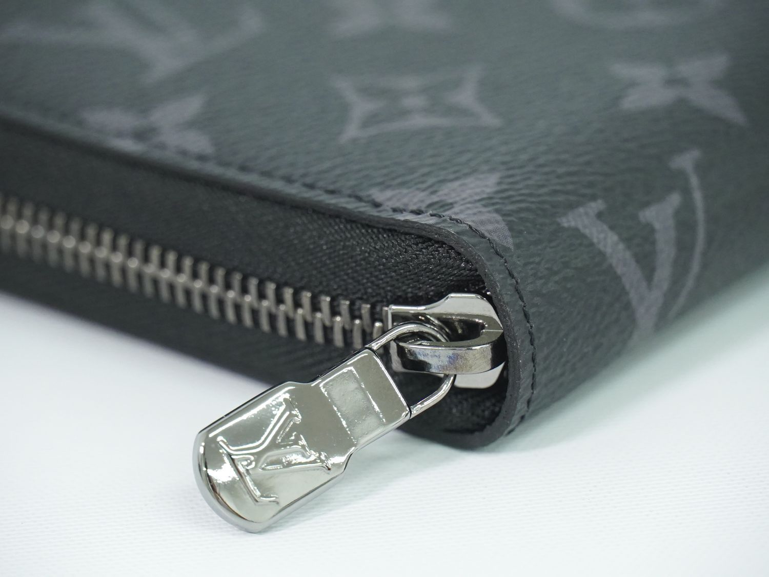 本物 ルイヴィトン LOUIS VUITTON LV ジッピー オーガナイザー NM